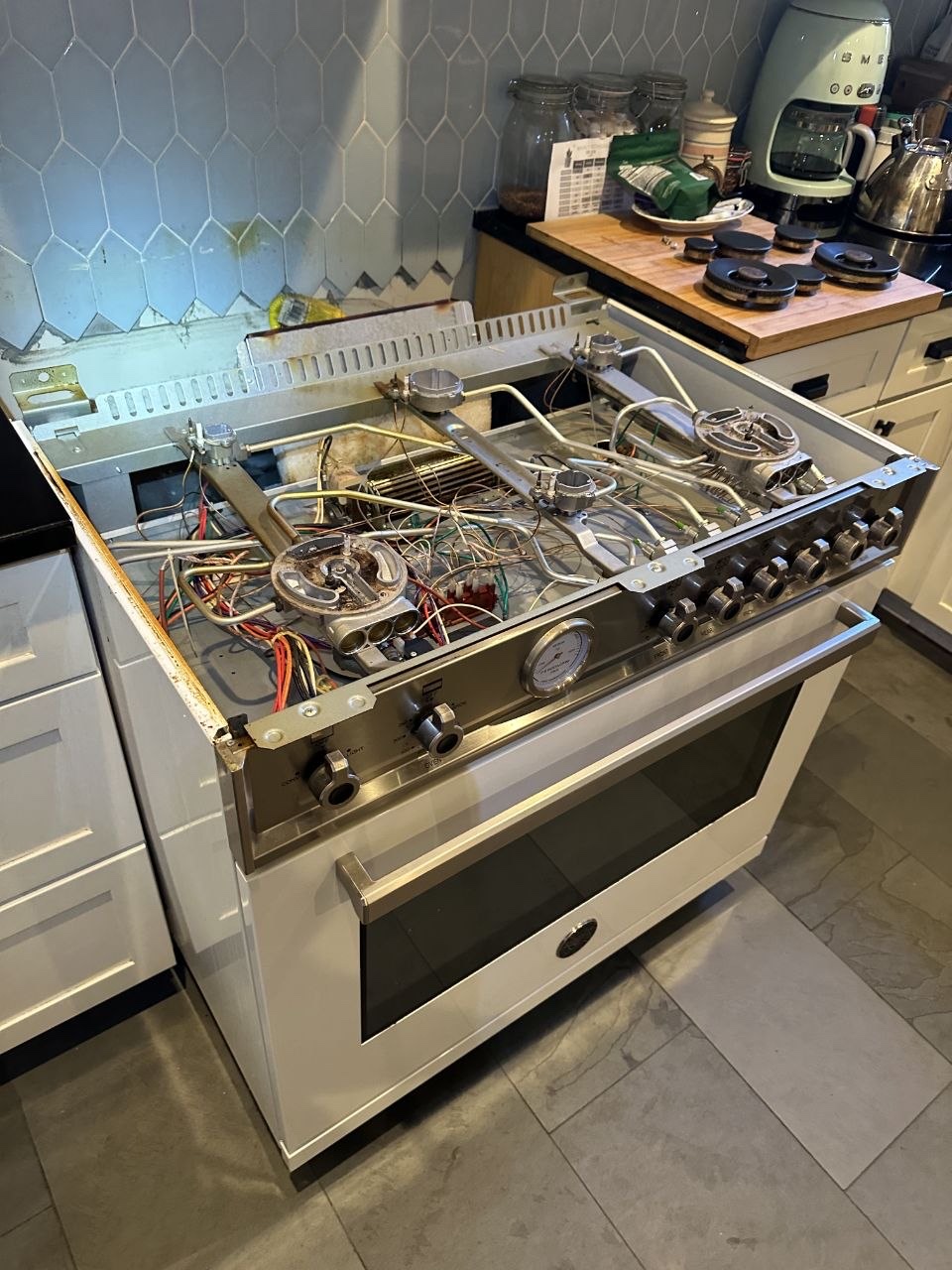 Range appliance service by KLIA NY